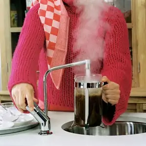 Quooker Making Coffee